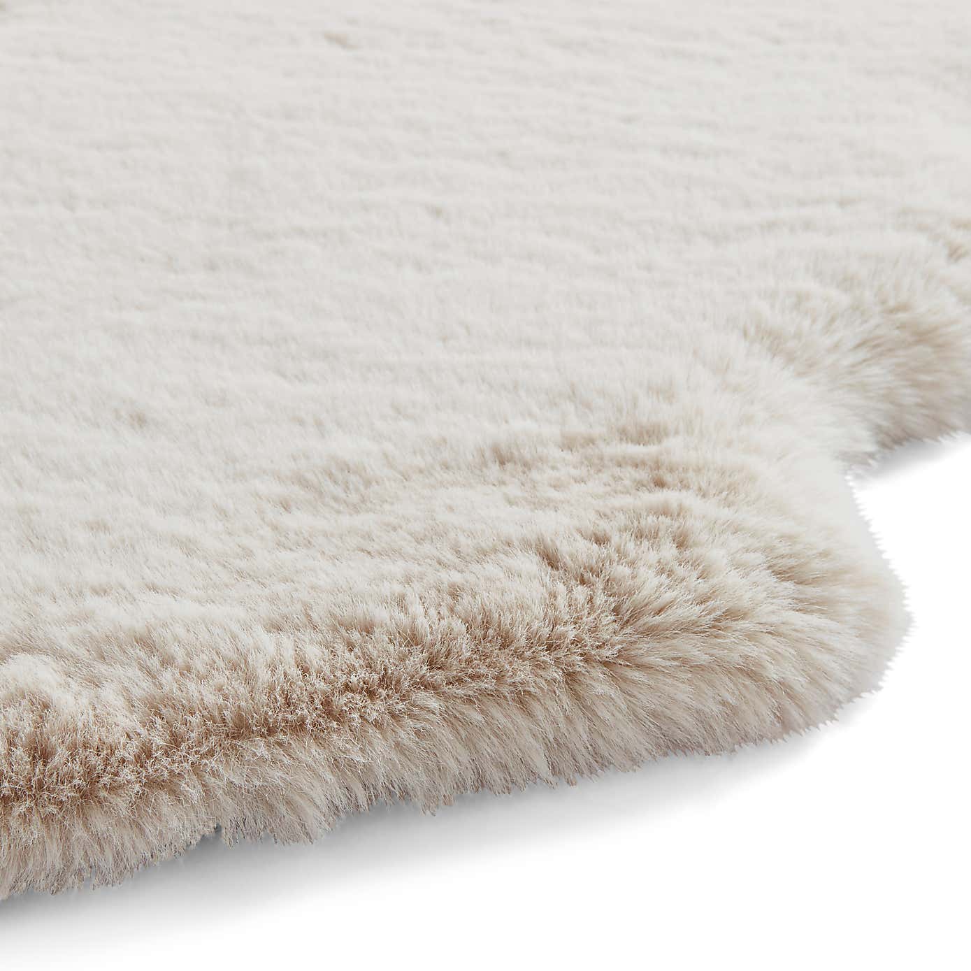 Super Teddy Sheepskin Rug