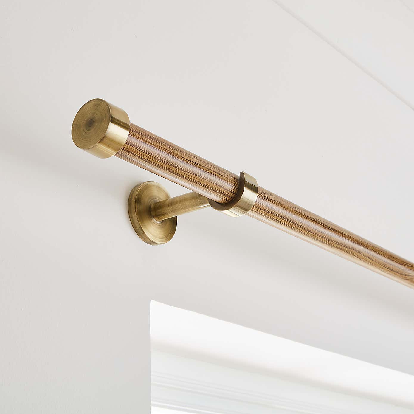 Trinity Wrapped Fixed Metal Eyelet Curtain Pole