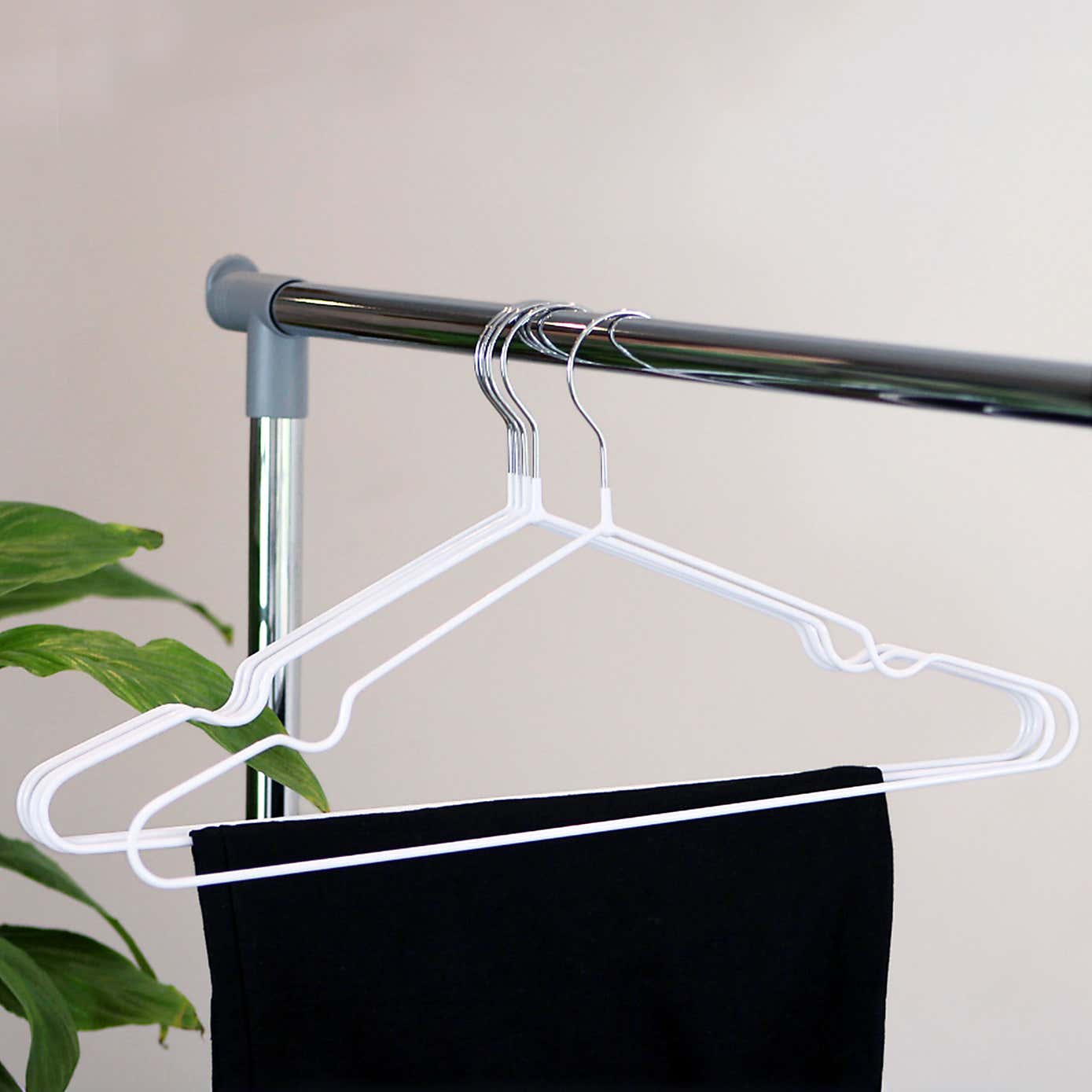 Set of 5 Coated Wire Hangers