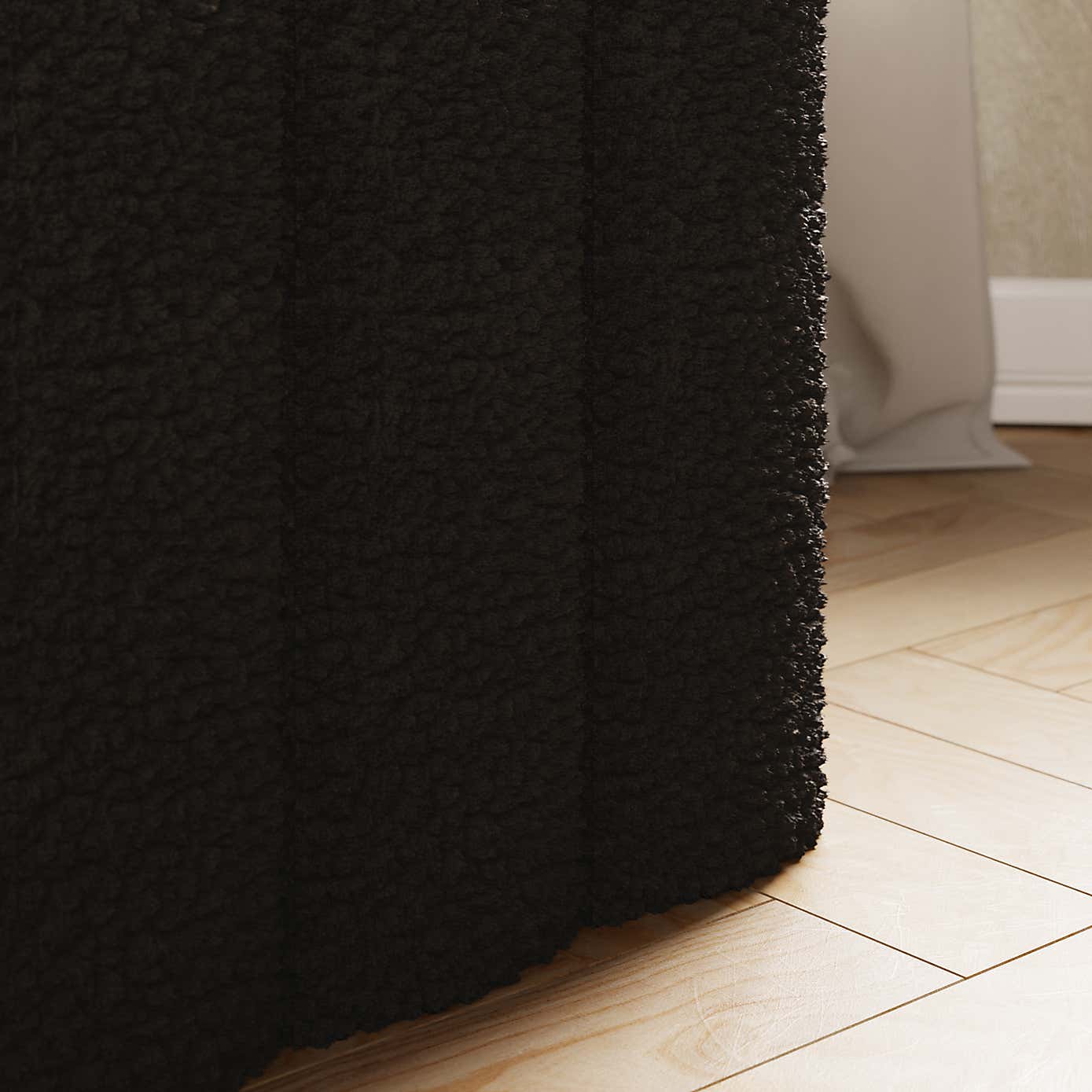 Pia Ribbed Sherpa Footstool