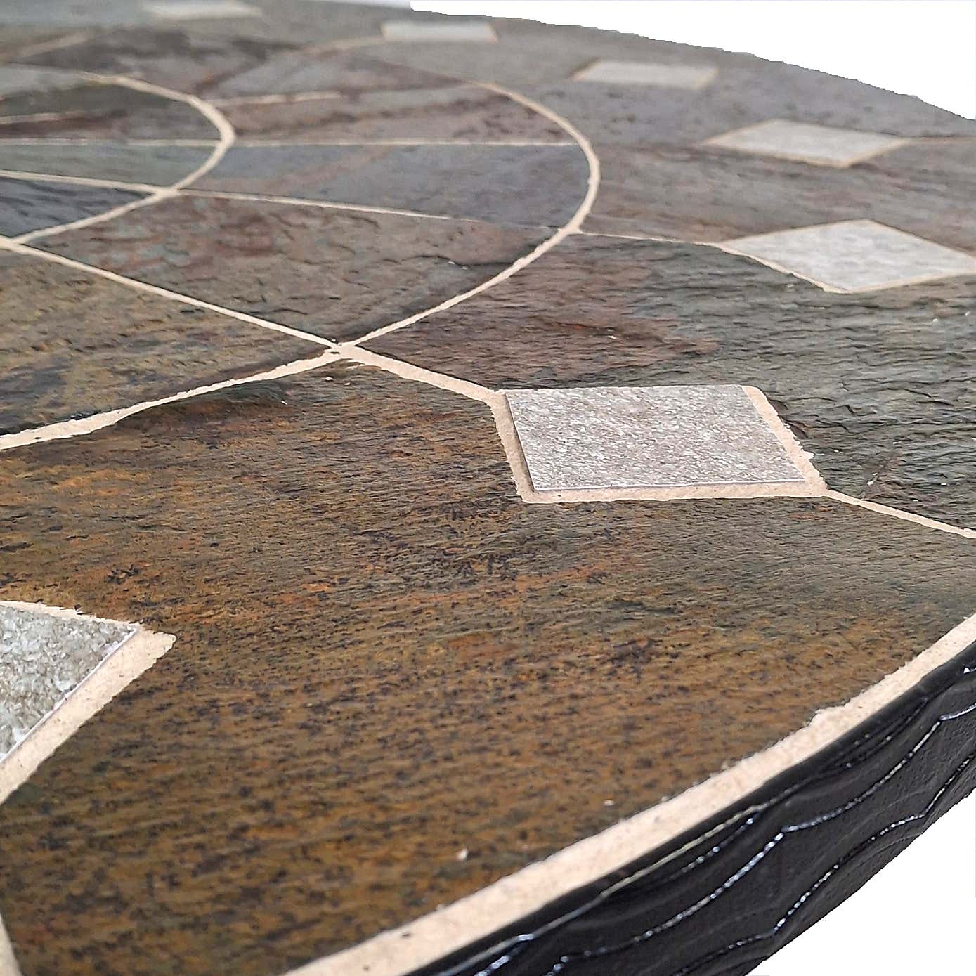 Exclusive Garden Glendale Round Patio Table