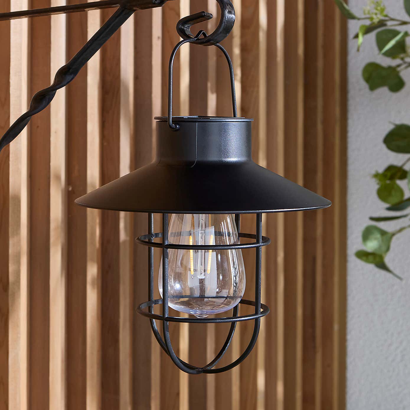 Solar Hanging Warm White Lantern