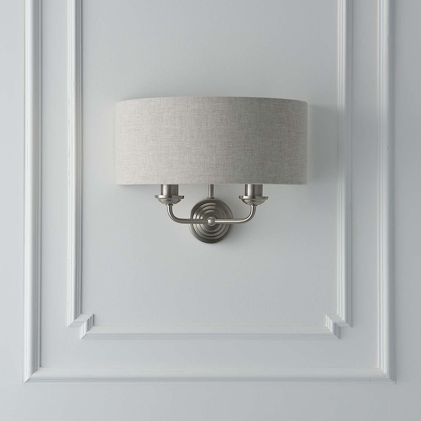 Vogue Sandringham 2 Light Wall Light