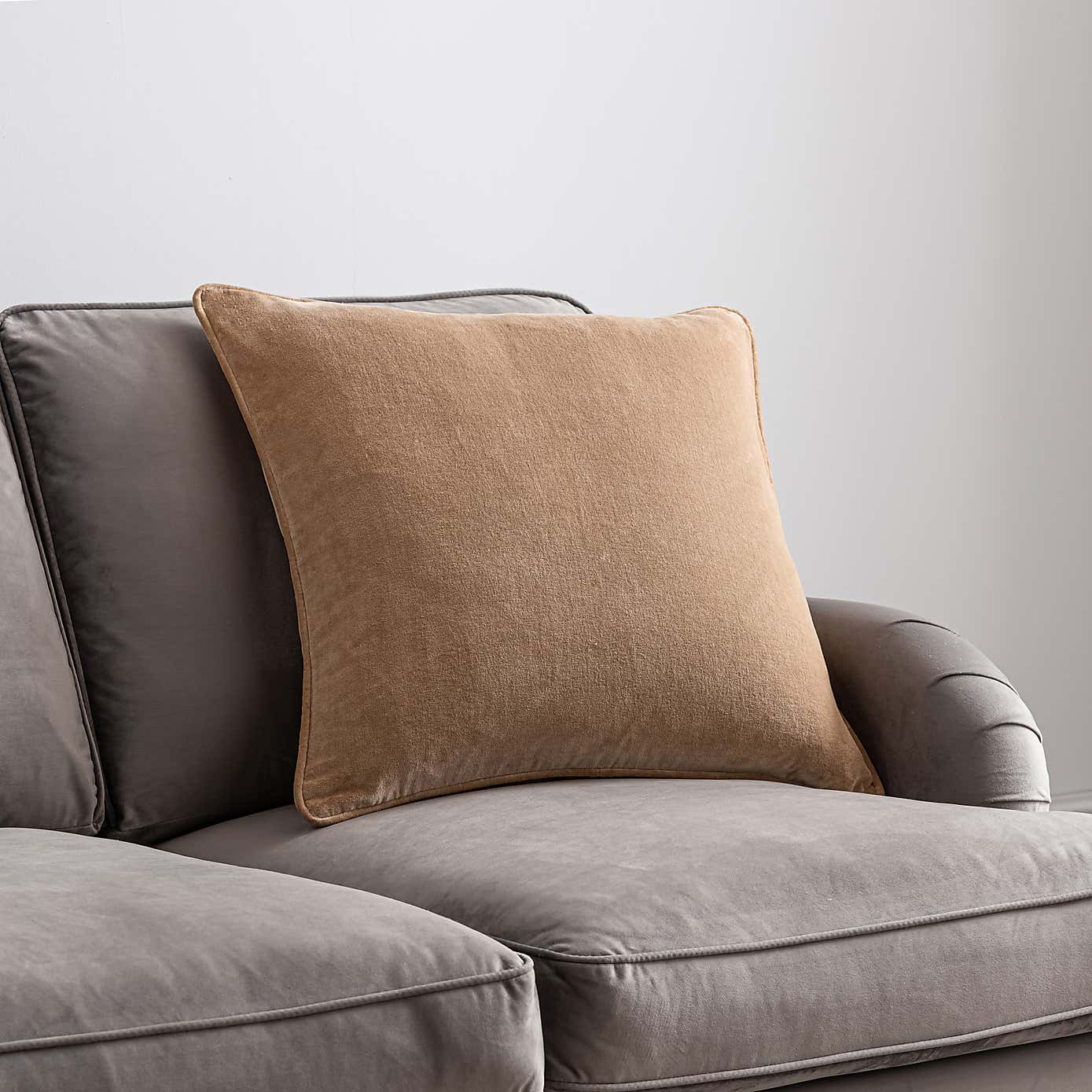 Clara Cotton Velvet Cushion