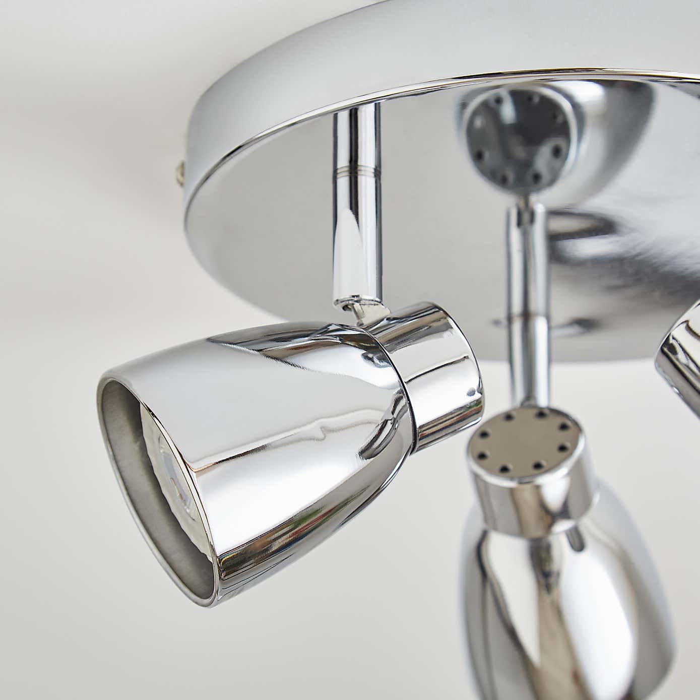 Alto 3 Light Spotlight