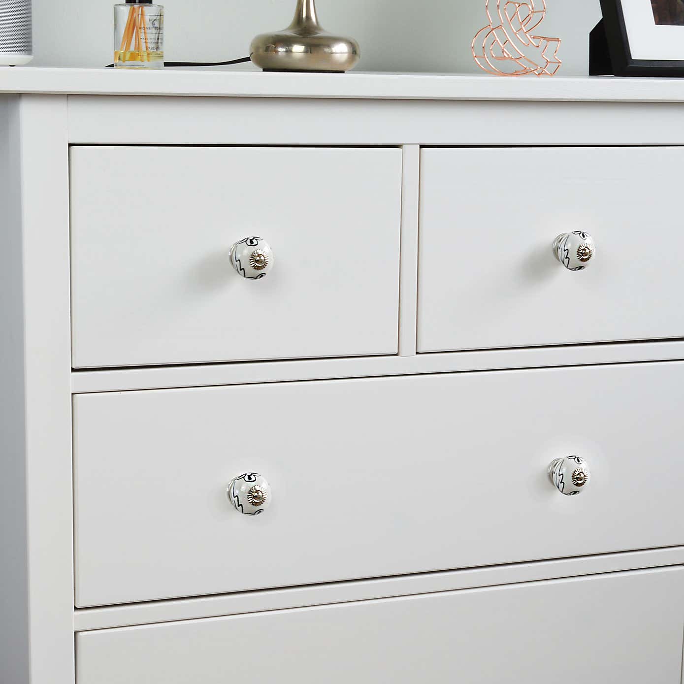 Set of 6 Nicola Spring Black Flower Round Drawer Knobs