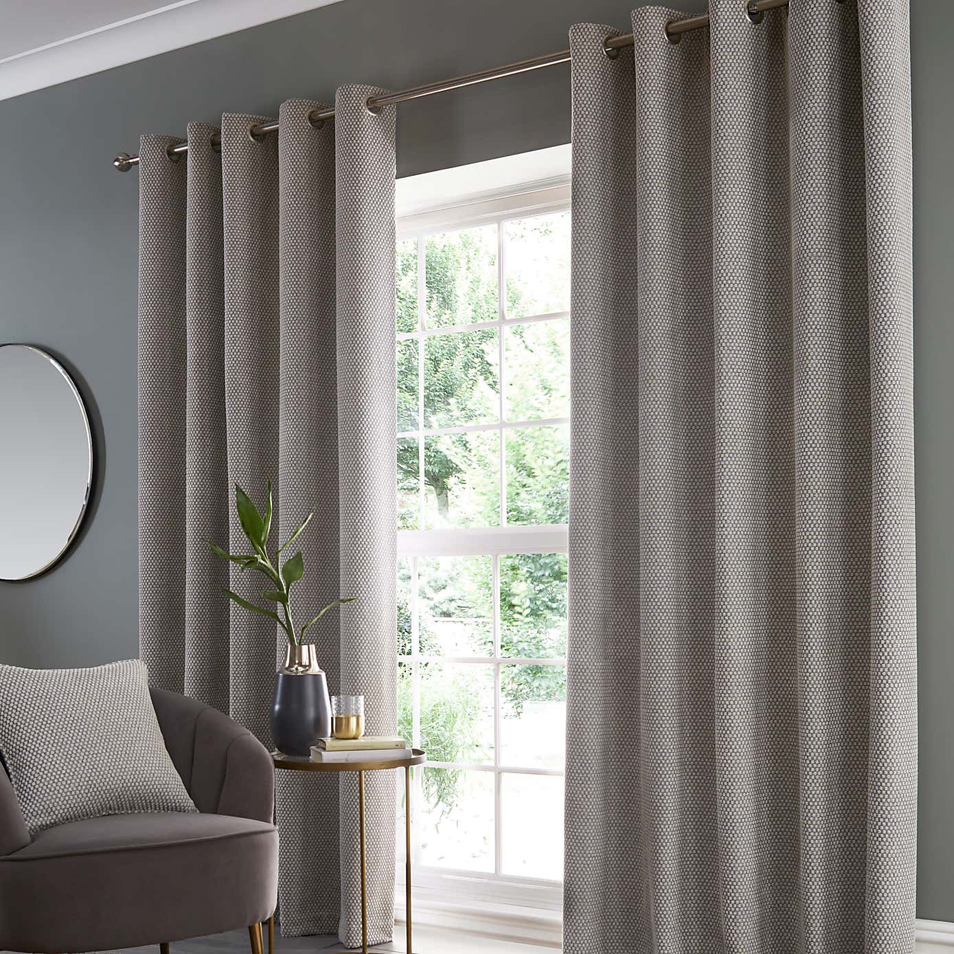 Hava Chenille Cushion