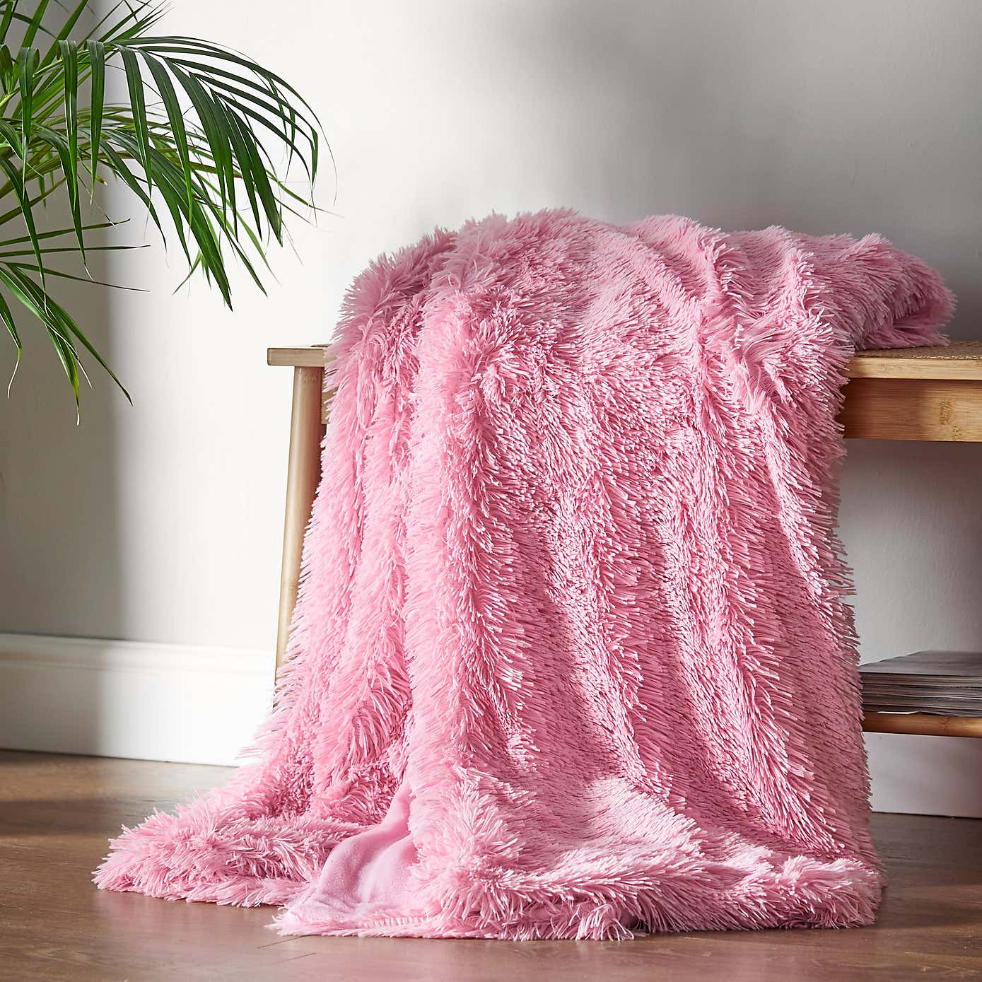 Catherine Lansfield Cuddly Deep Pile Throw