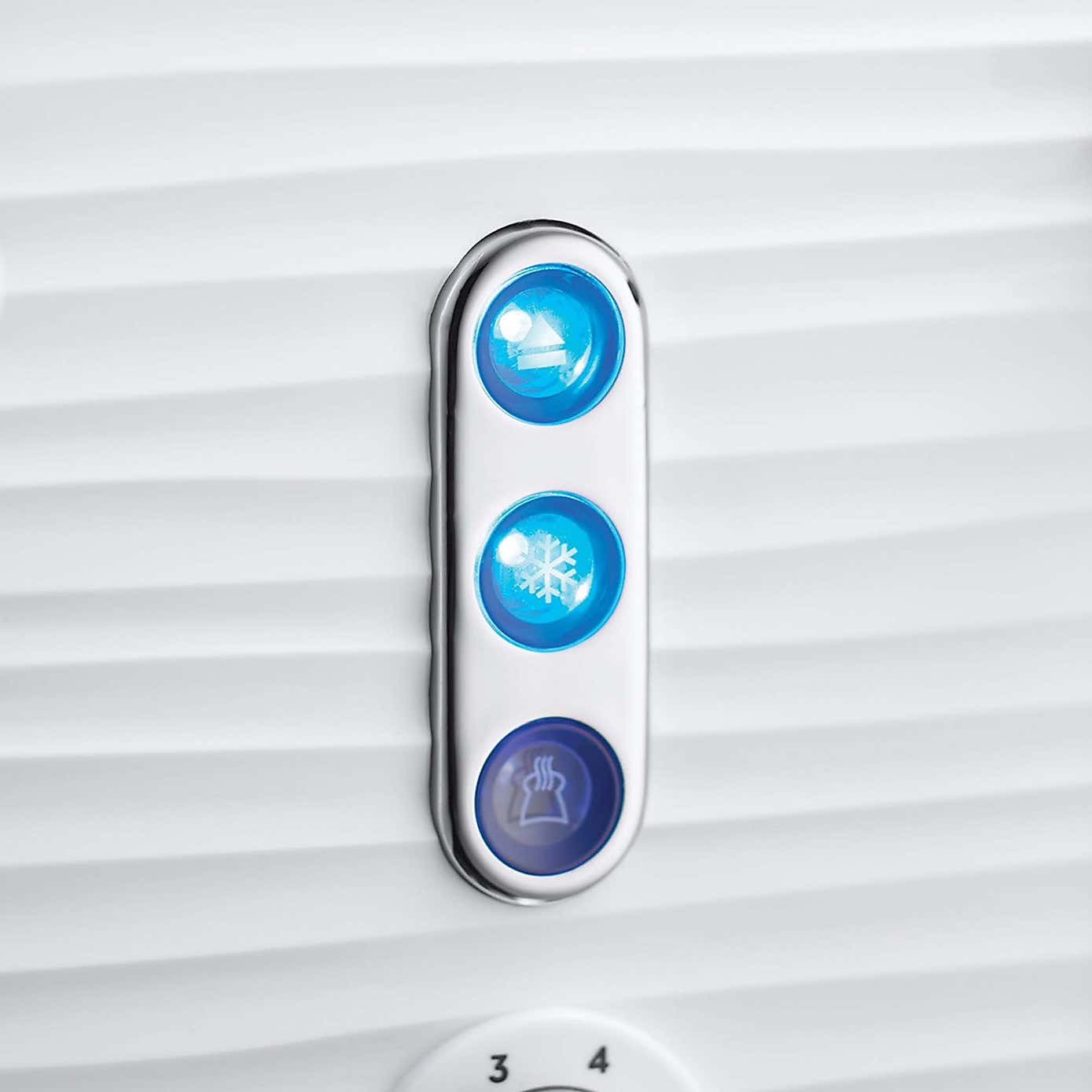 Russell Hobbs Inspire White Kettle & 4 Slice Toaster