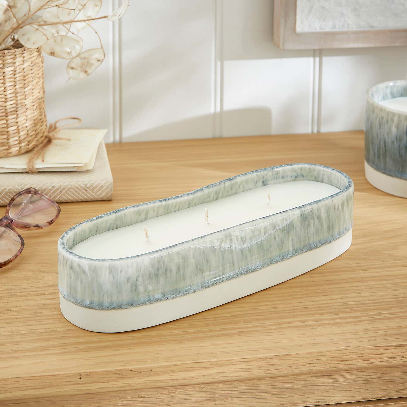 Churchgate Oud and Bergamot Multi Wick Candle