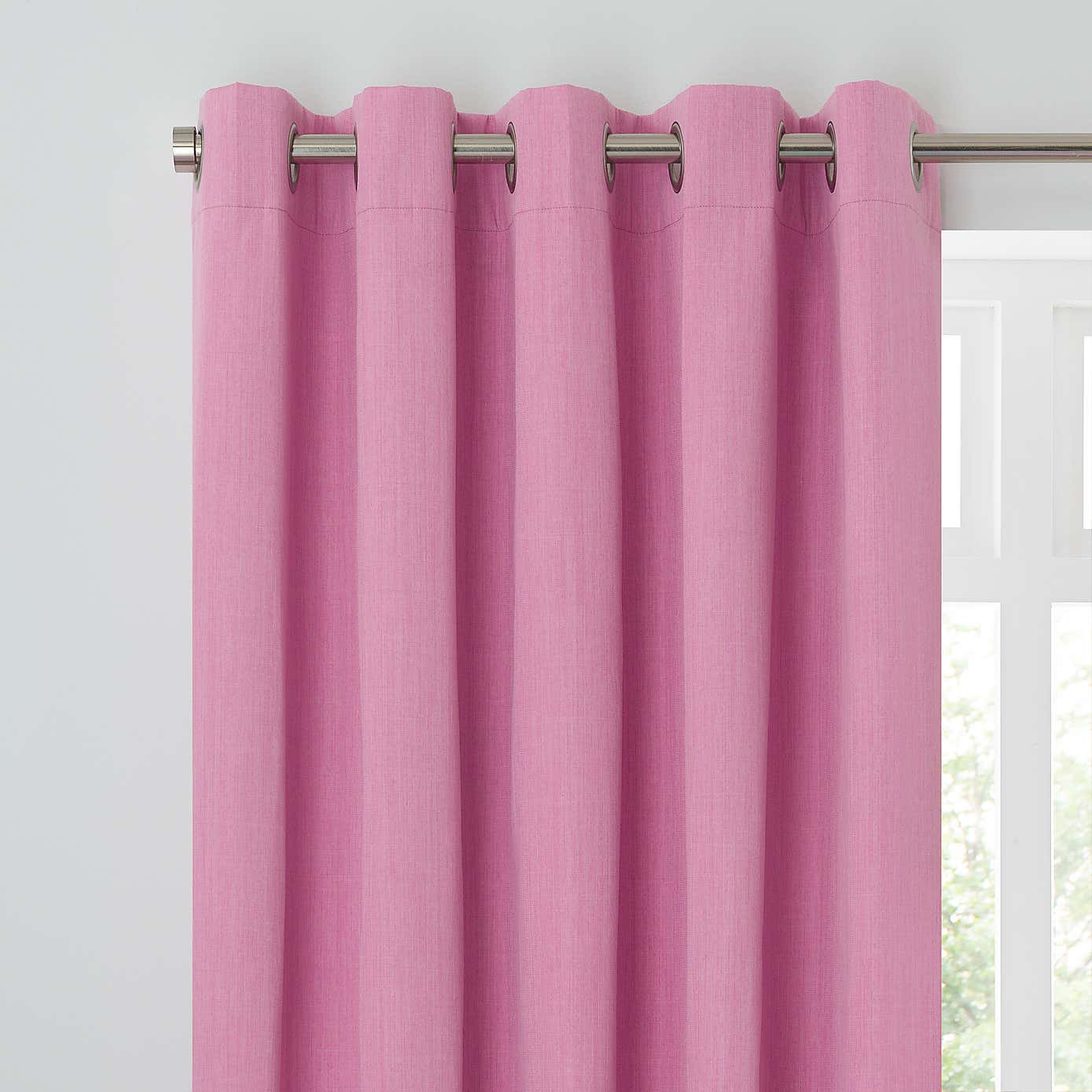 Solar Blackout Eyelet Curtains