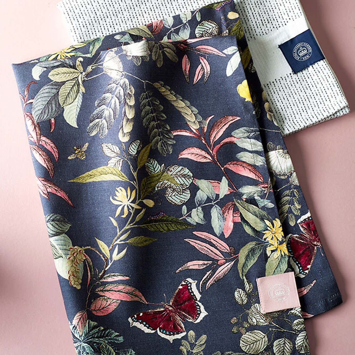 Set of 2 Kew Midnight Floral Tea Towels