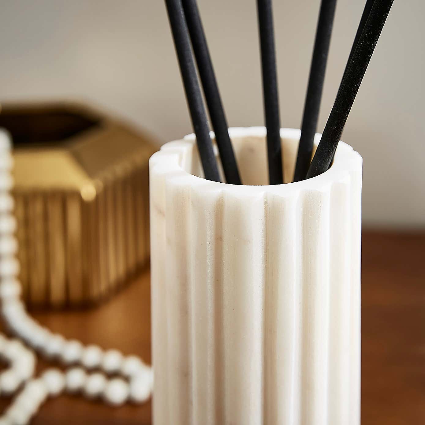 Silk Floral Ribbed Marble Diffuser