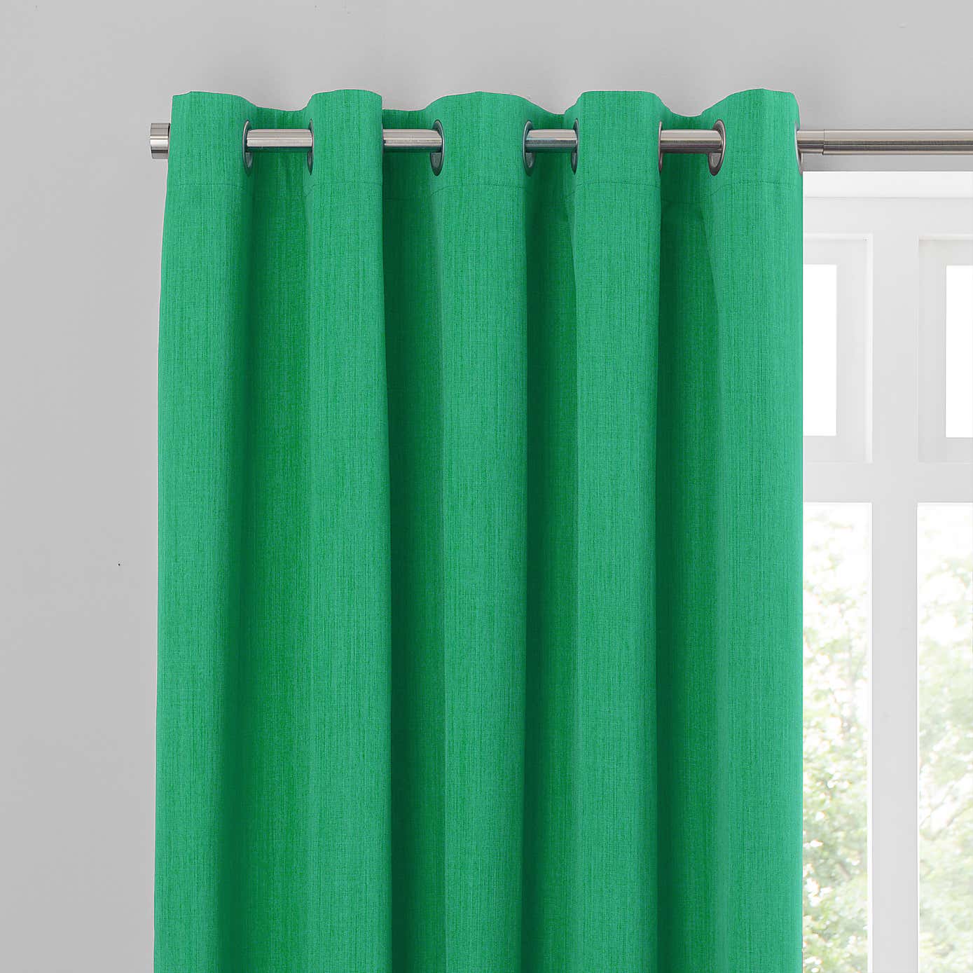 Solar Blackout Eyelet Curtains