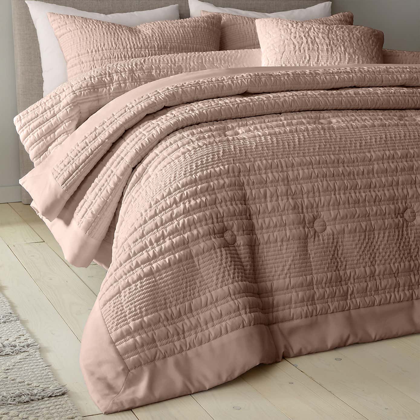 Catherine Lansfield Lennon Stripe Seersucker Quilted Bedspread