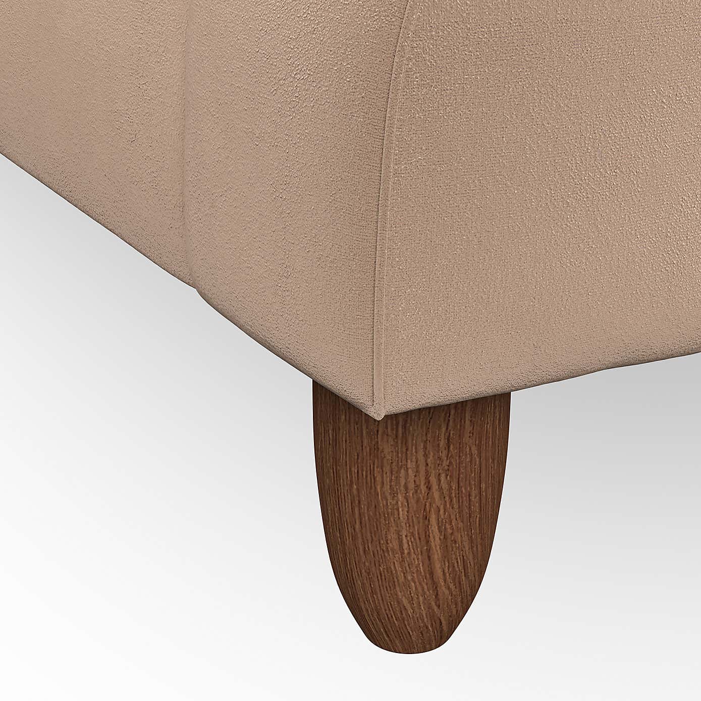 Ashford Snuggle Chair