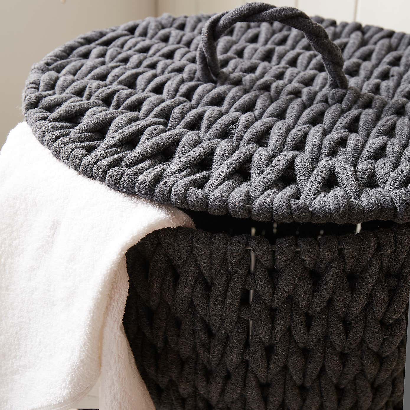Cable Knit Laundry Basket