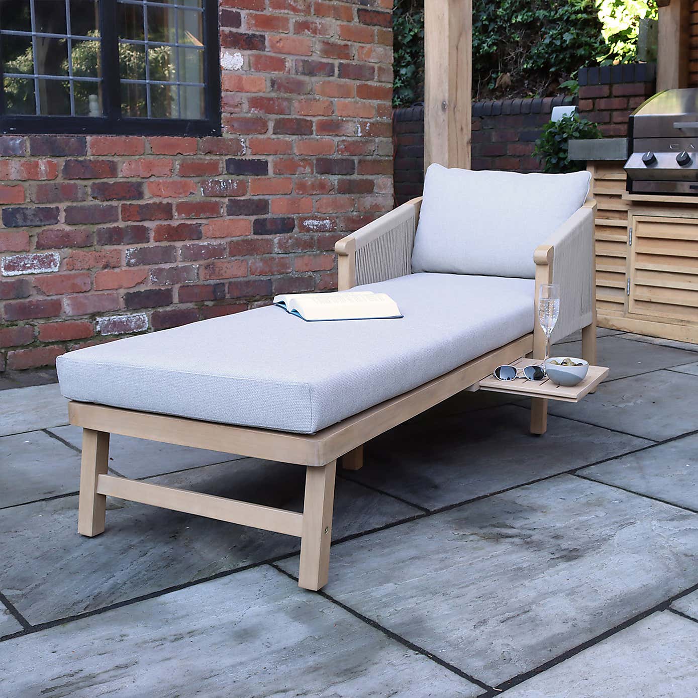 A.Mir Roma Sunlounger with Pull Out Side Table