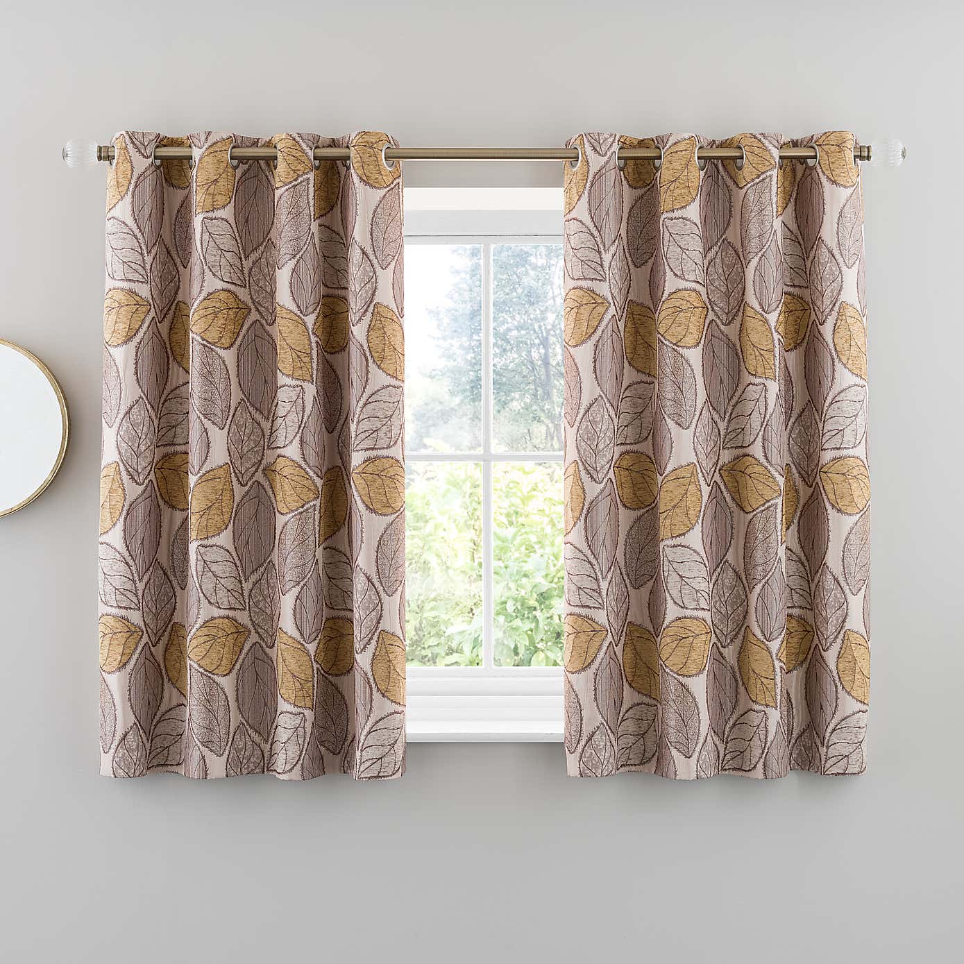 Sherwood Red Eyelet Curtains