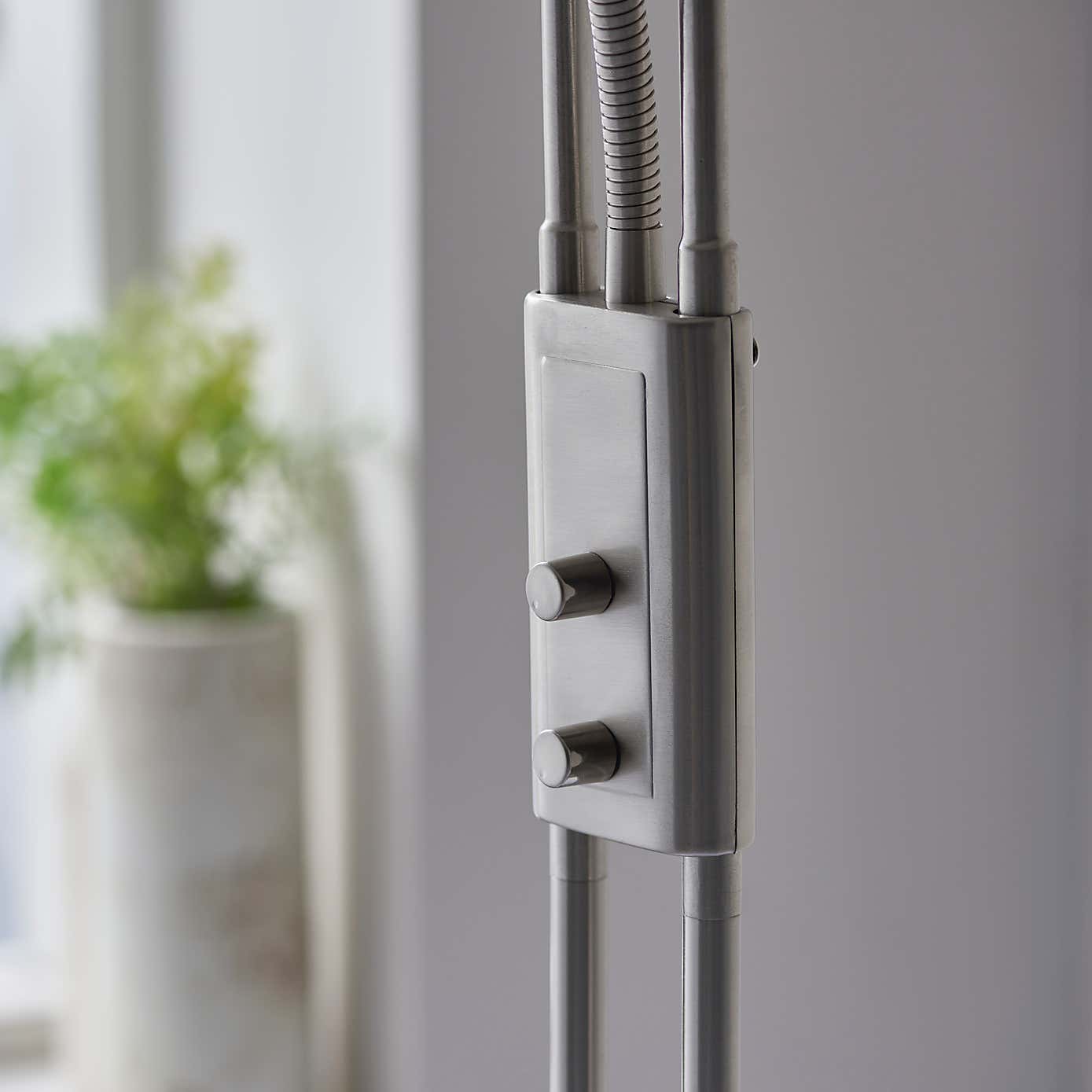 Vogue Lukas Mother & Child Metal Floor Lamp