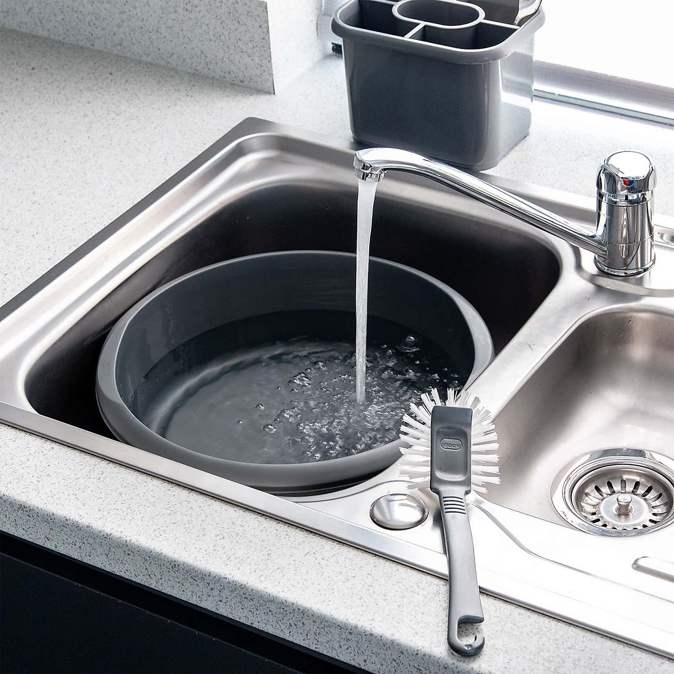 Addis Round Metallic Washing Up Bowl