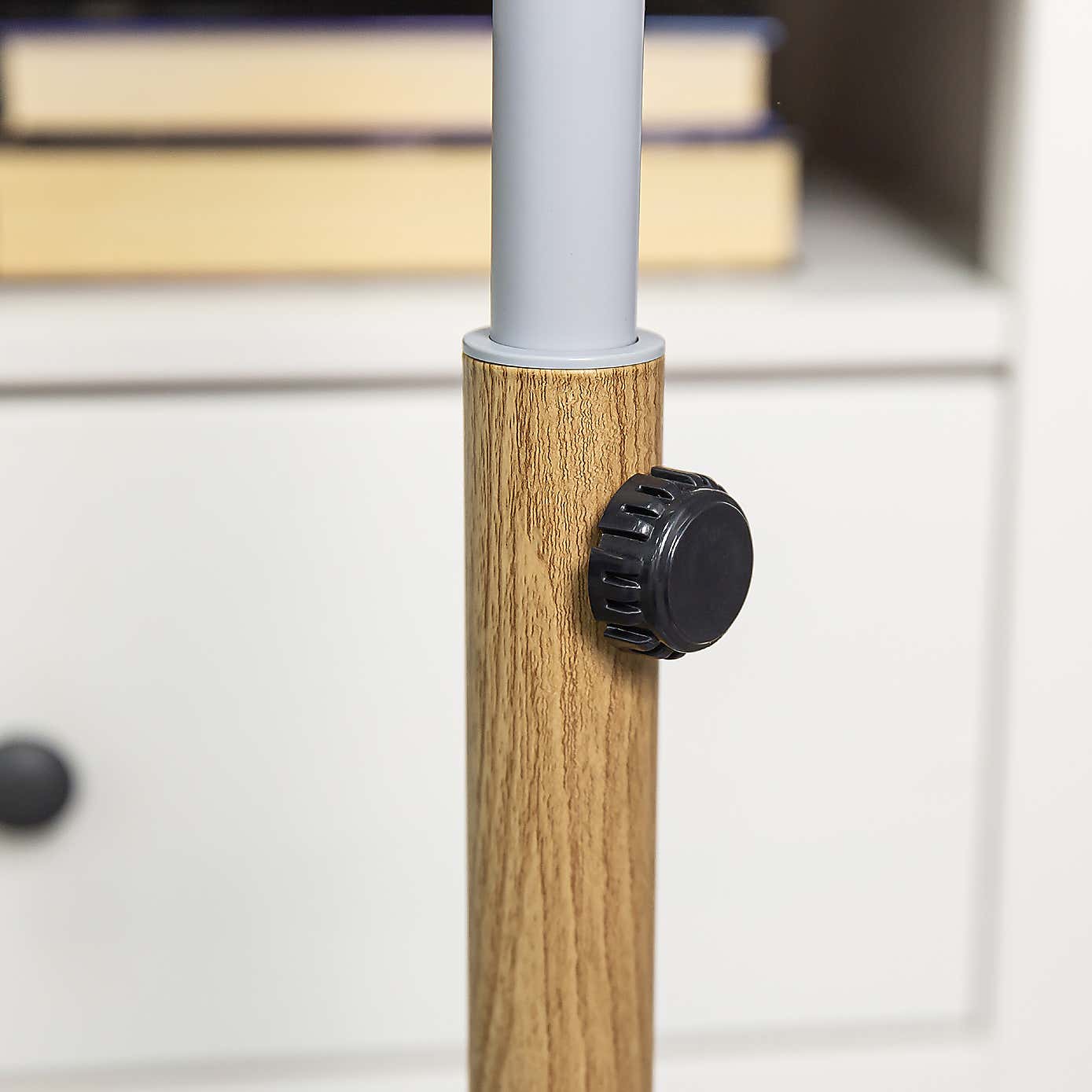 Russell Hobbs Scandi Style 16 Inch Pedestal Fan