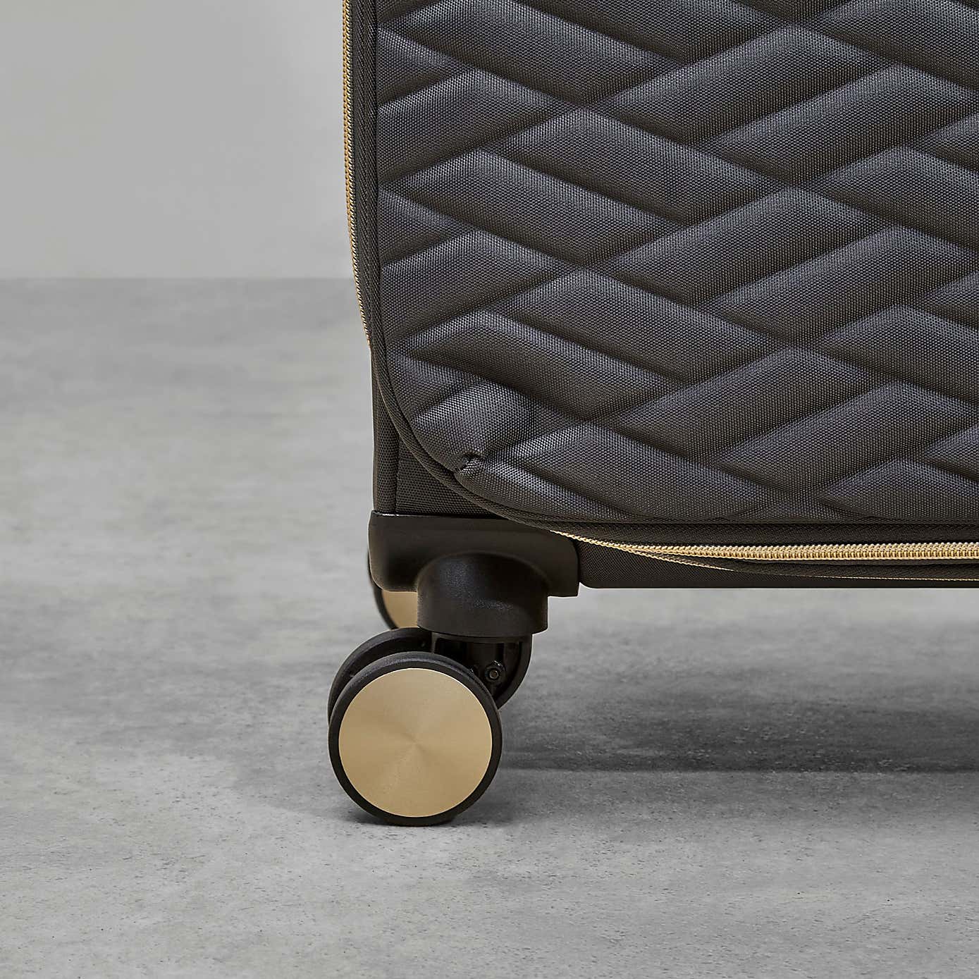 Rock Luggage Sloane Set of 3 Suitcases