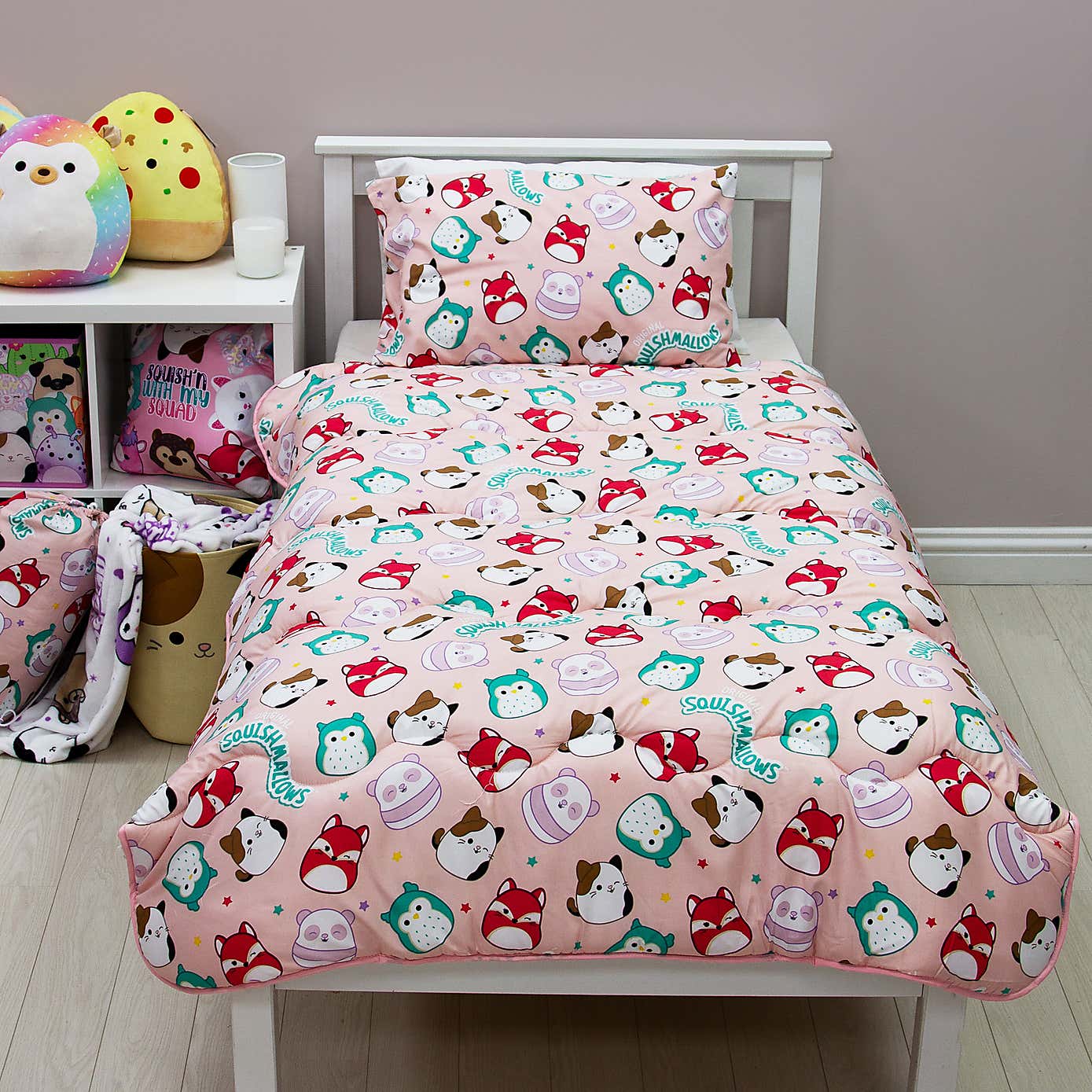 Squishmallows Logo 10.5 Tog Single Coverless Duvet and Pillowcase Set