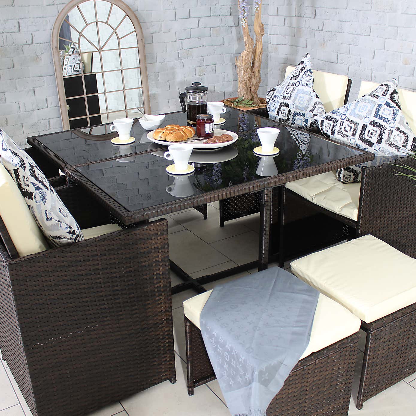 Cannes 8 Seater Brown Cube Set