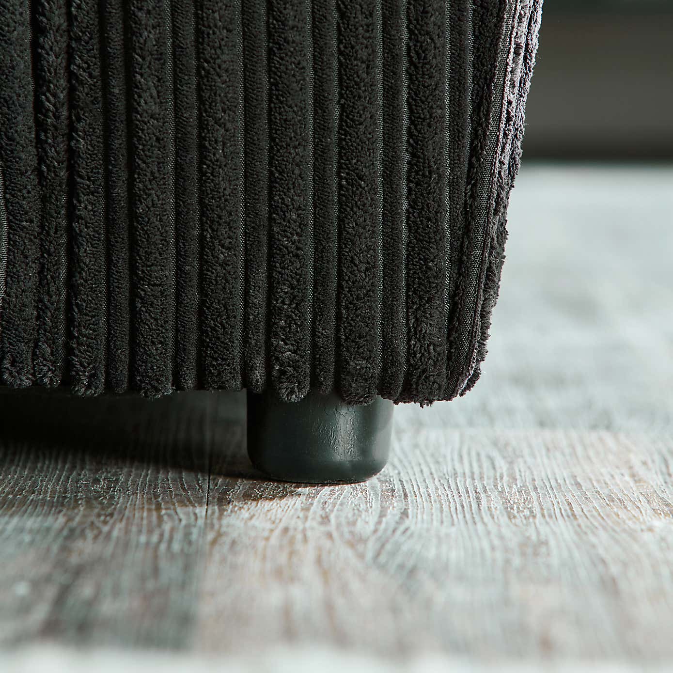 Blake Jumbo Cord Right Hand Corner Sofa