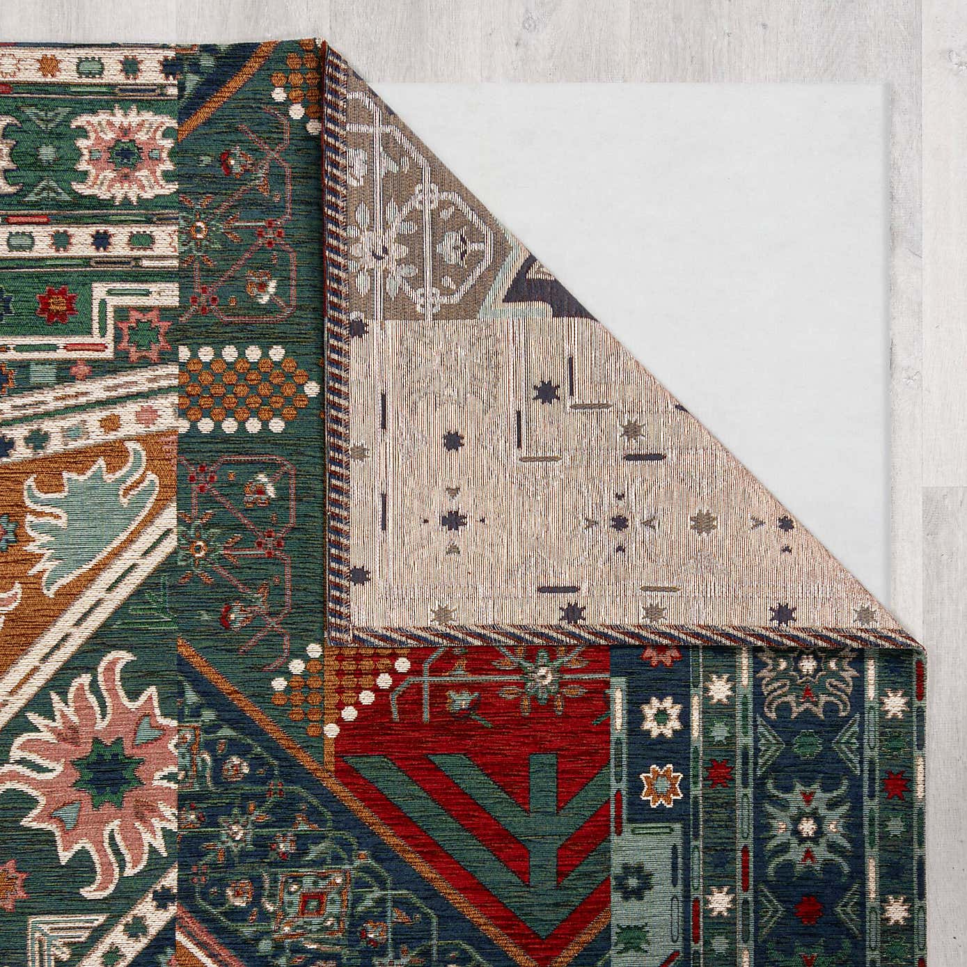 Traditional Patchwork Rug