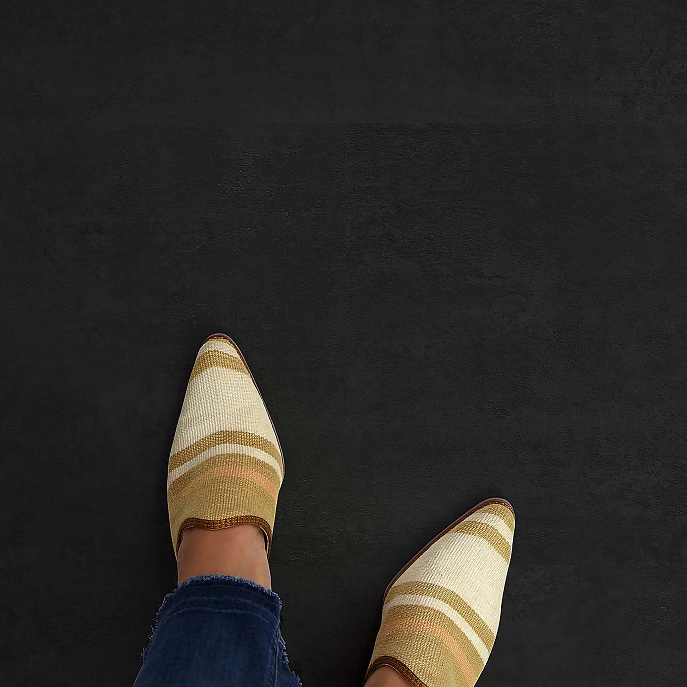 Slater Self Adhesive Oversized Floor Tiles