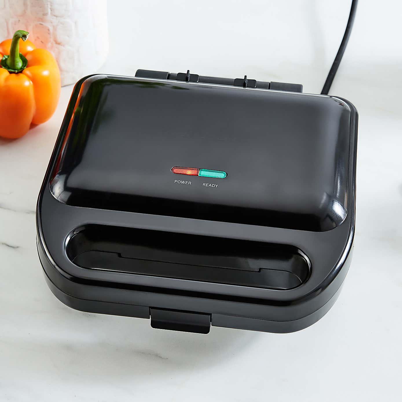 Sandwich and Waffle Grill