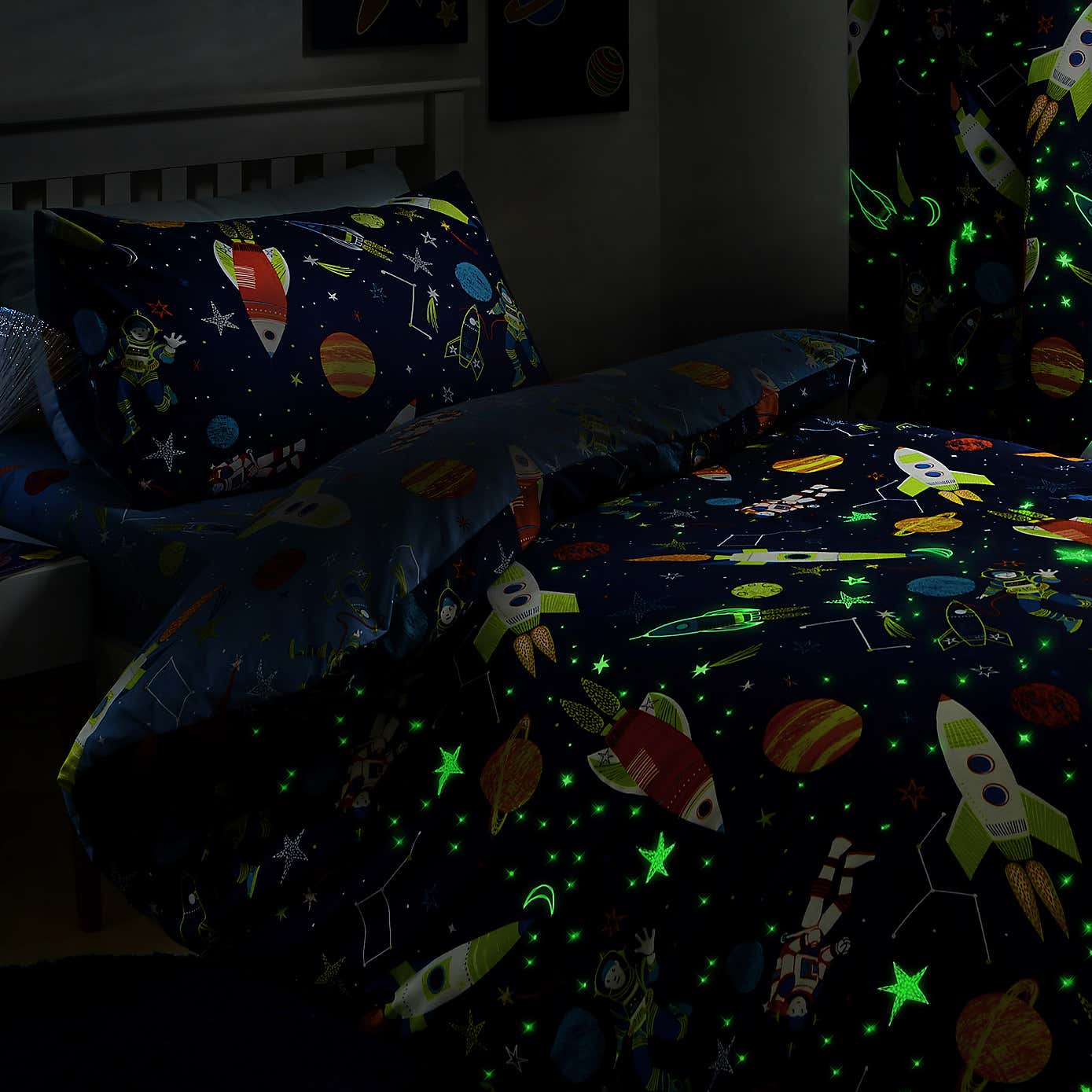 Supersonic Glow in the Dark Duvet Cover & Pillowcase Set