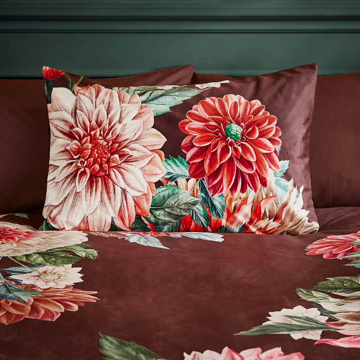 Allouise Floral Brown Duvet Cover and Pillowcase Set