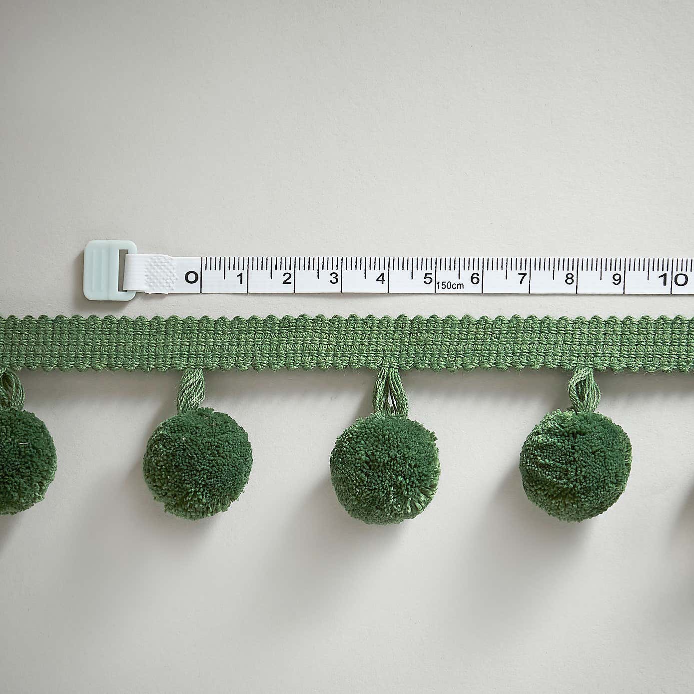 Large Pompom Trim