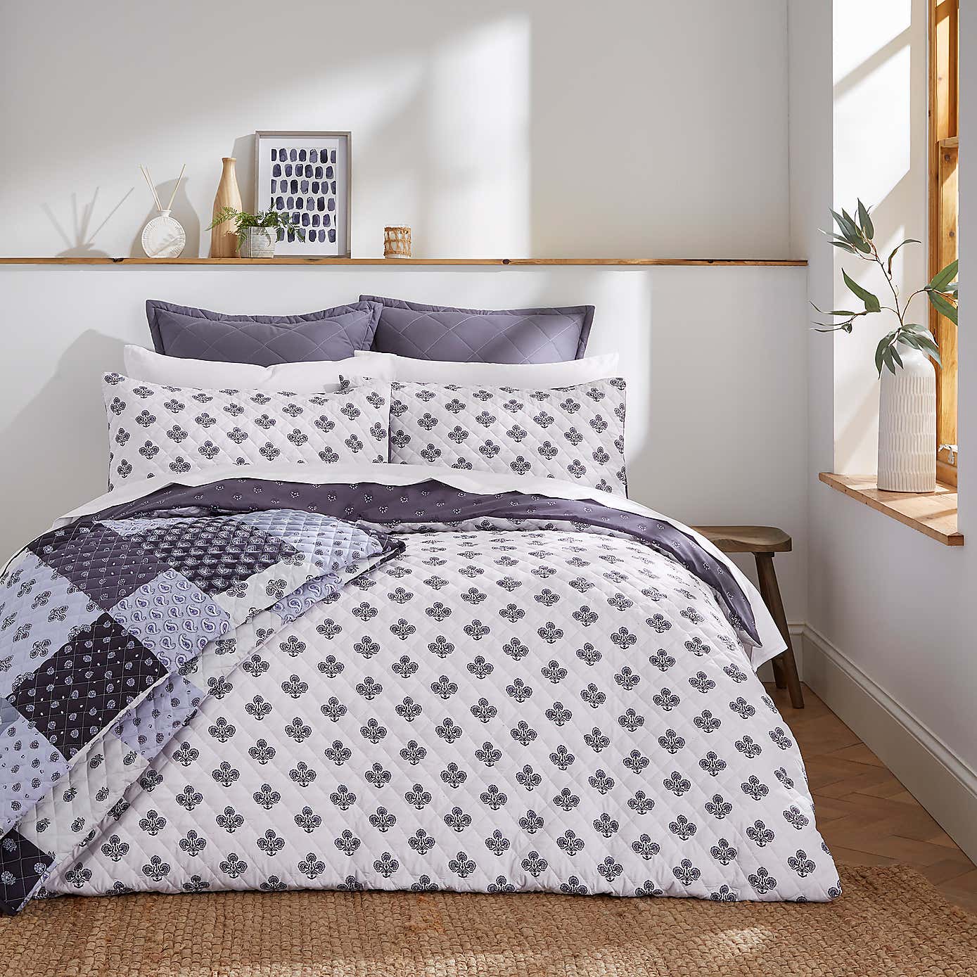 Ashwin Floral Blockprint Duvet Cover and Pillowcase Set