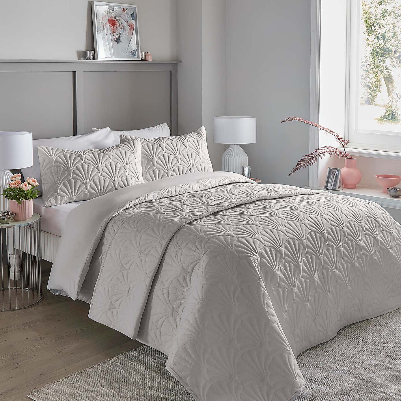 Cavali Duvet Cover and Pillowcase Set