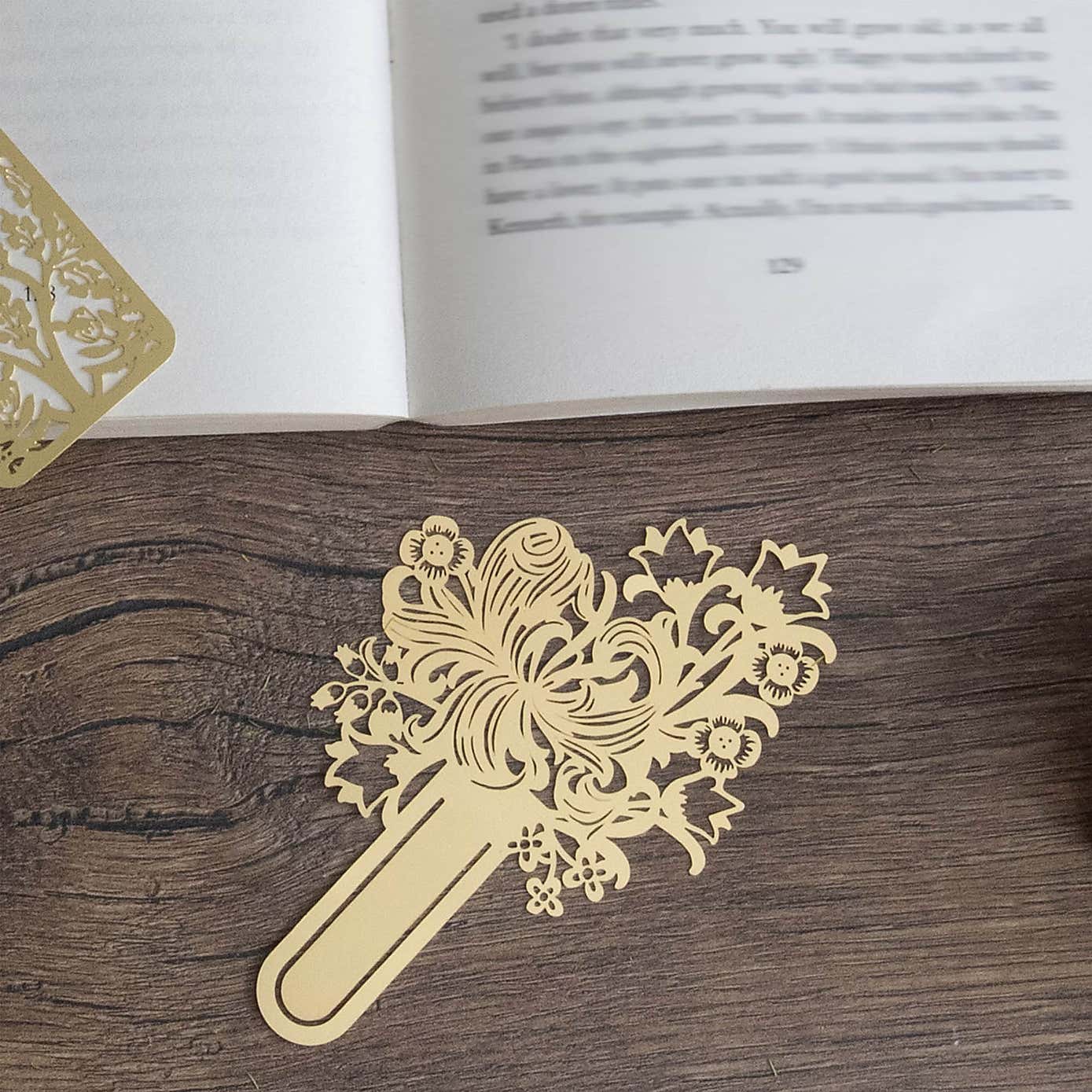 William Morris Golden Lily Booklovers Bundle