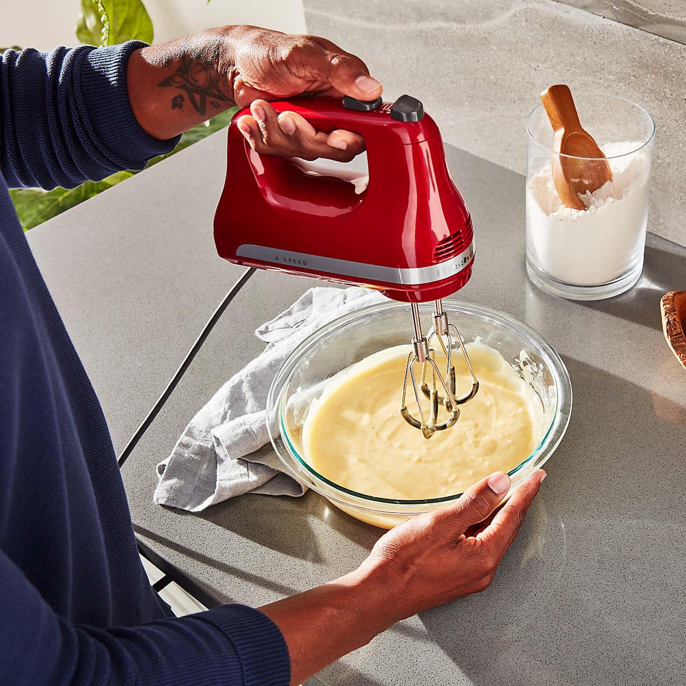 KitchenAid 6 Speed Hand Mixer Flex Edge