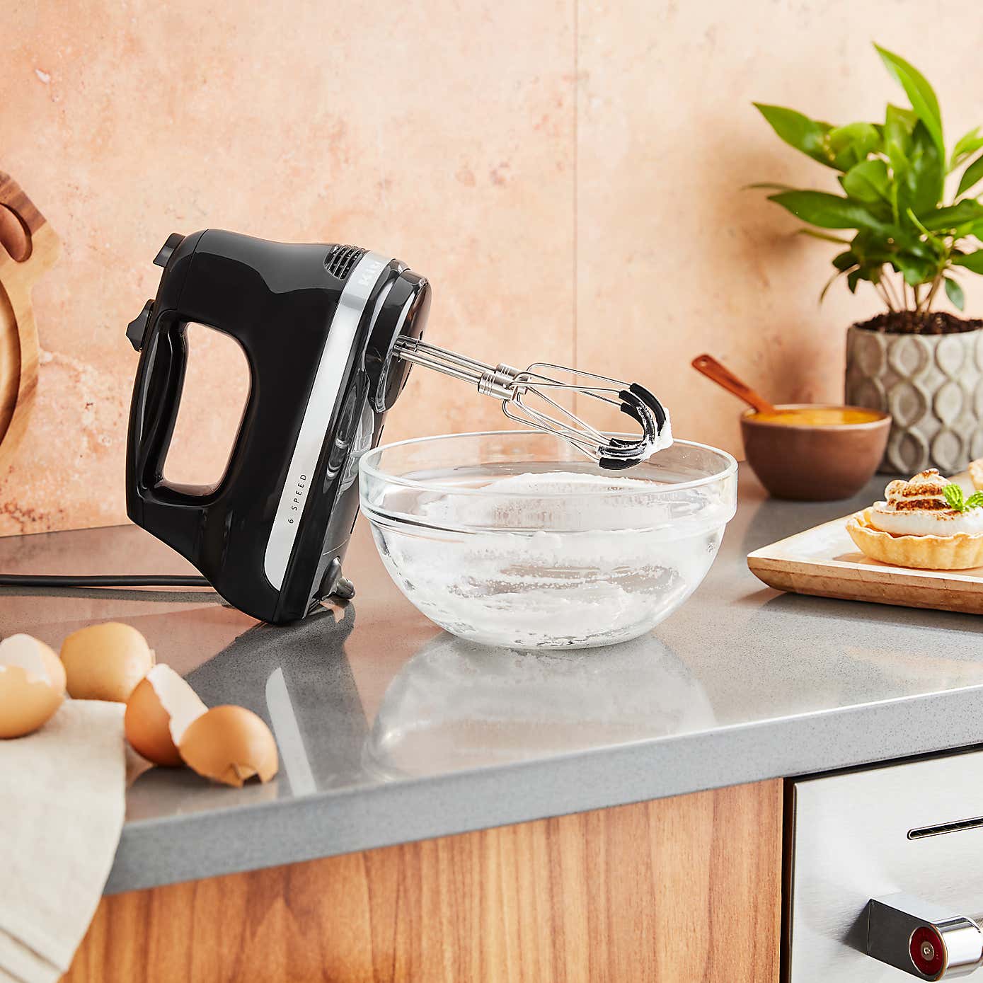 KitchenAid 6 Speed Hand Mixer Flex Edge