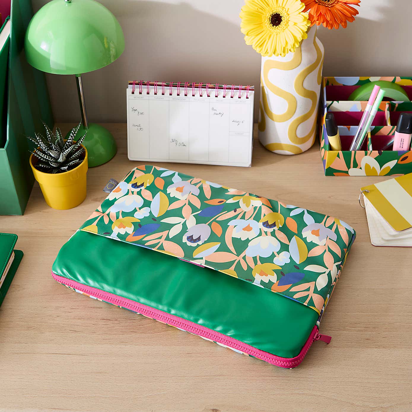 Elements Feildsley Laptop Case