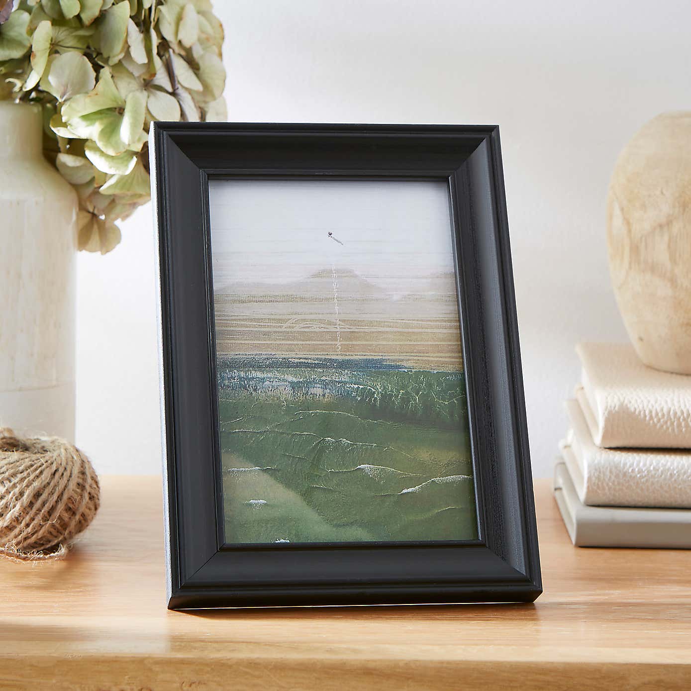 Curby Photo Frame