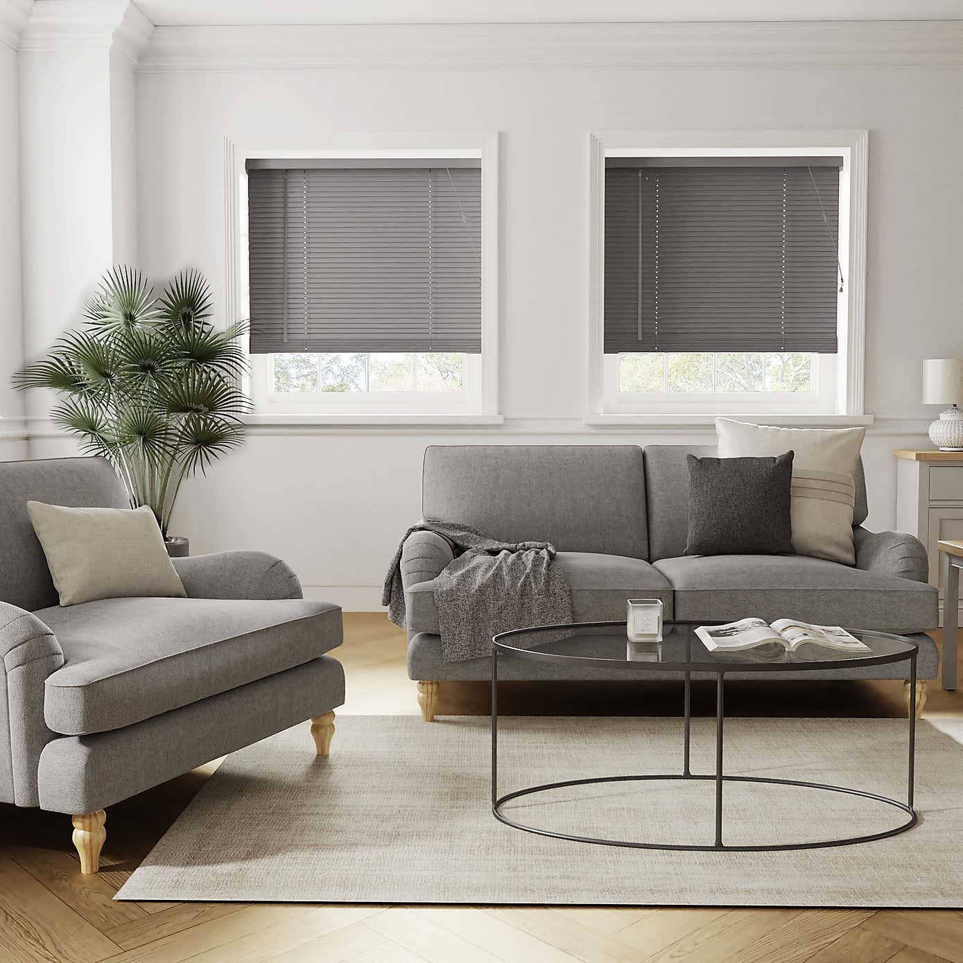 Fauxwood Venetian Blind