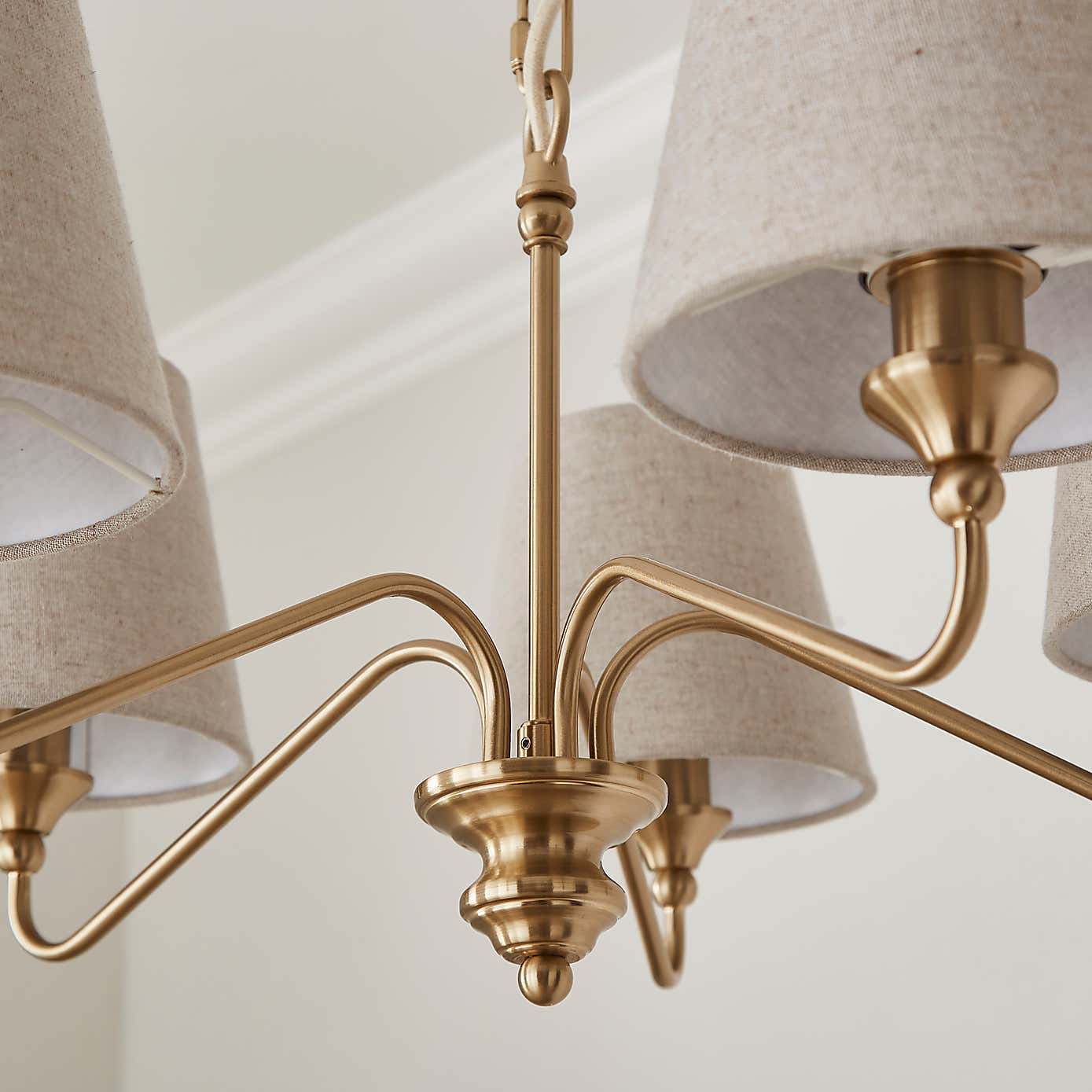 Enid Metal 5 Light Chandelier