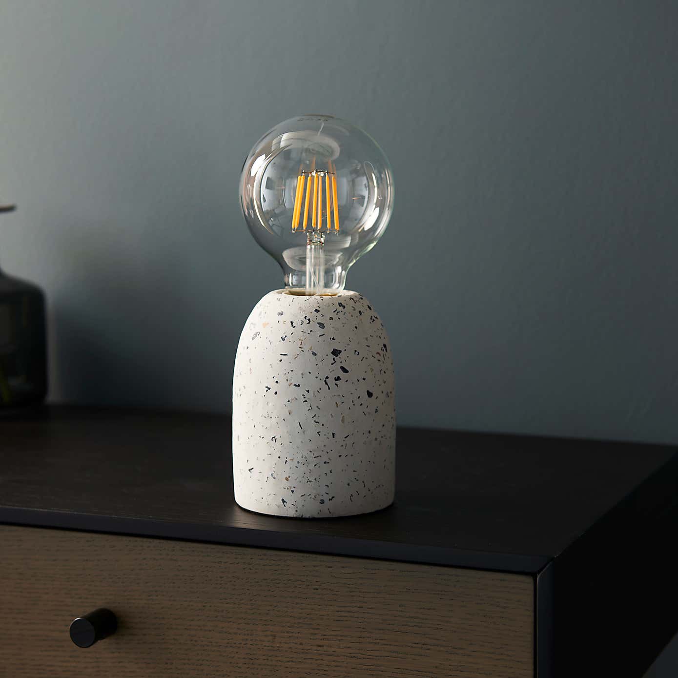 Chatom Table Lamp