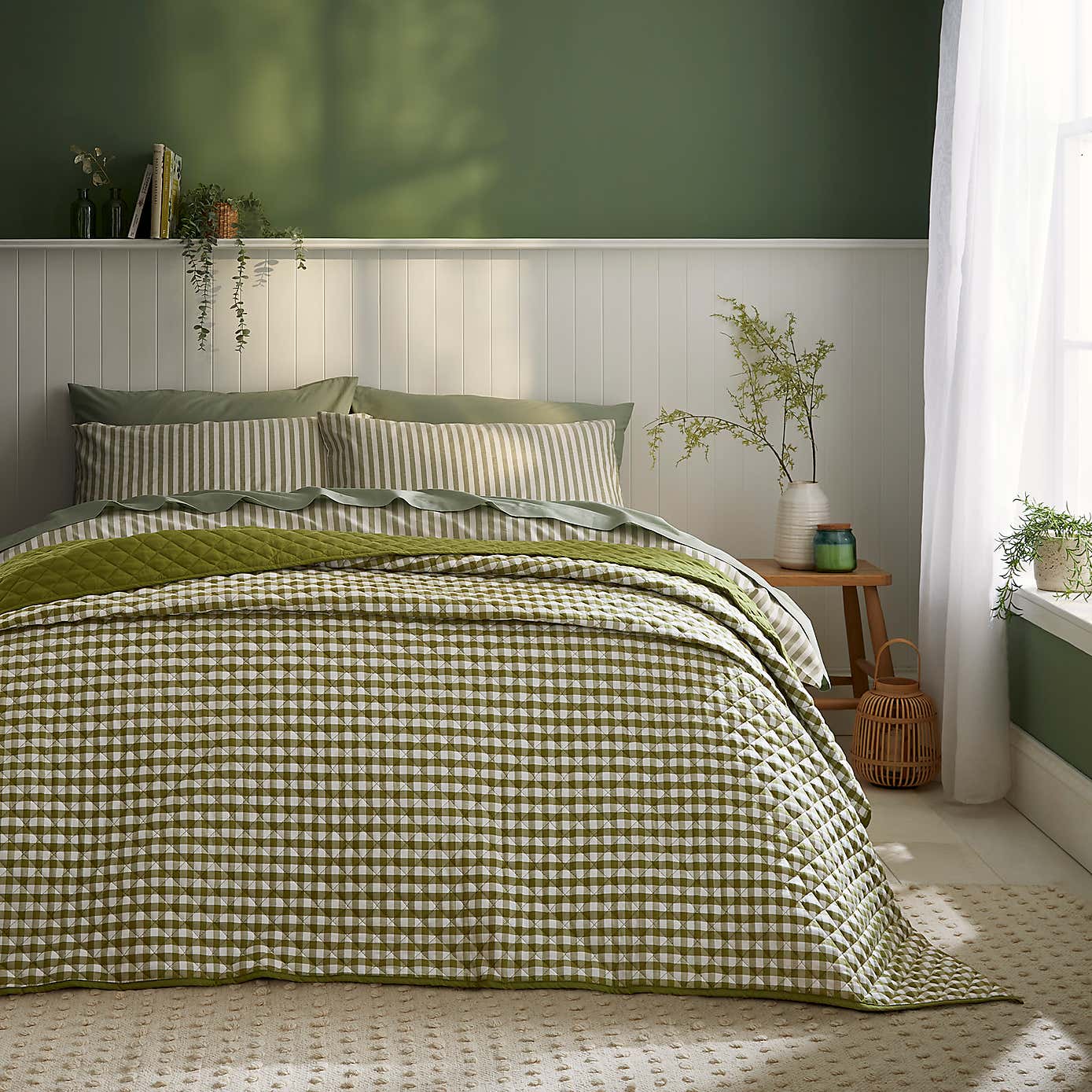 Portloe Woven Bedspread