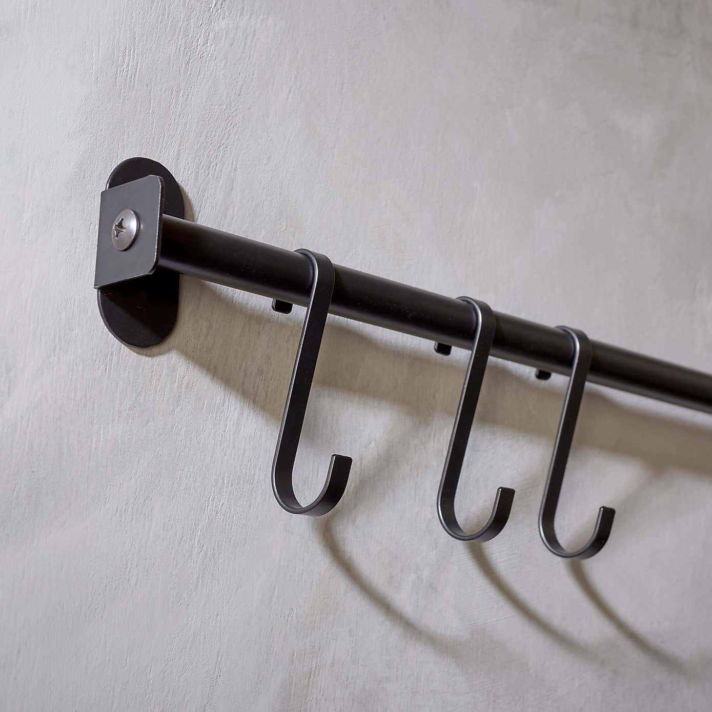 Pack of 5 Matt Black Rail Hooks