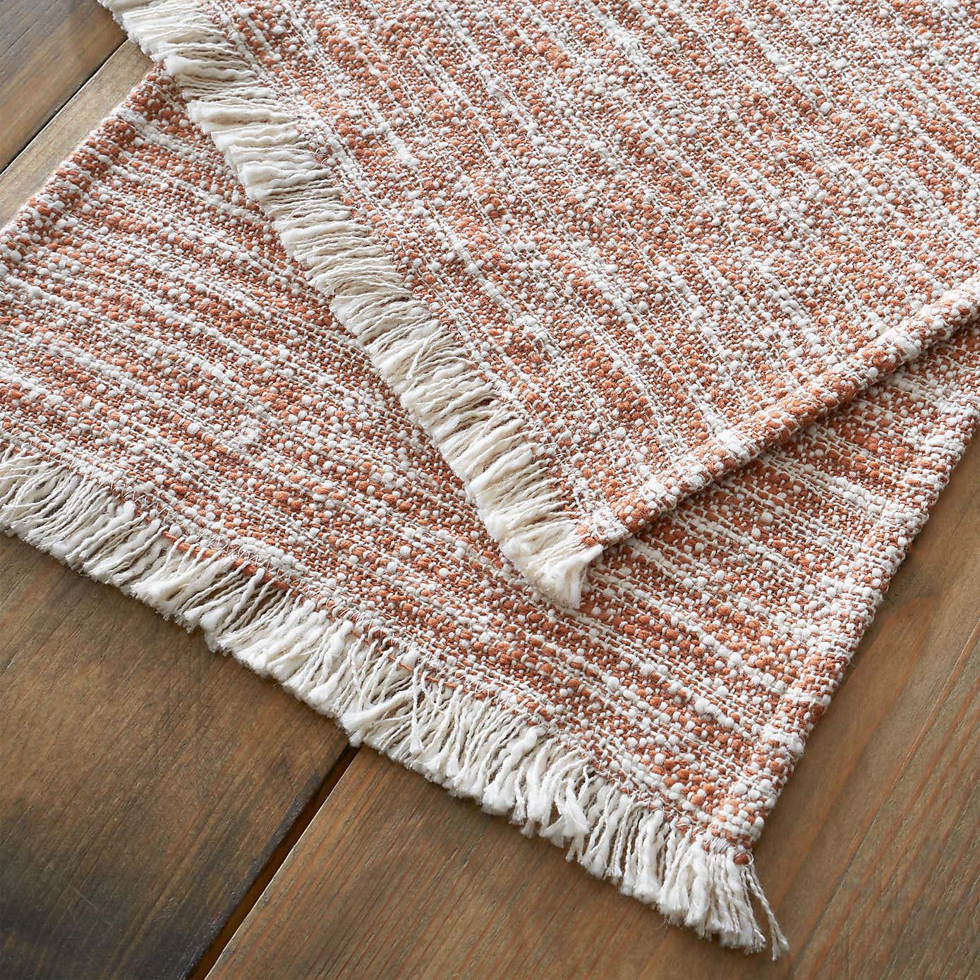 Pineapple Elephant Set of 2 Textured Frayed Placemats