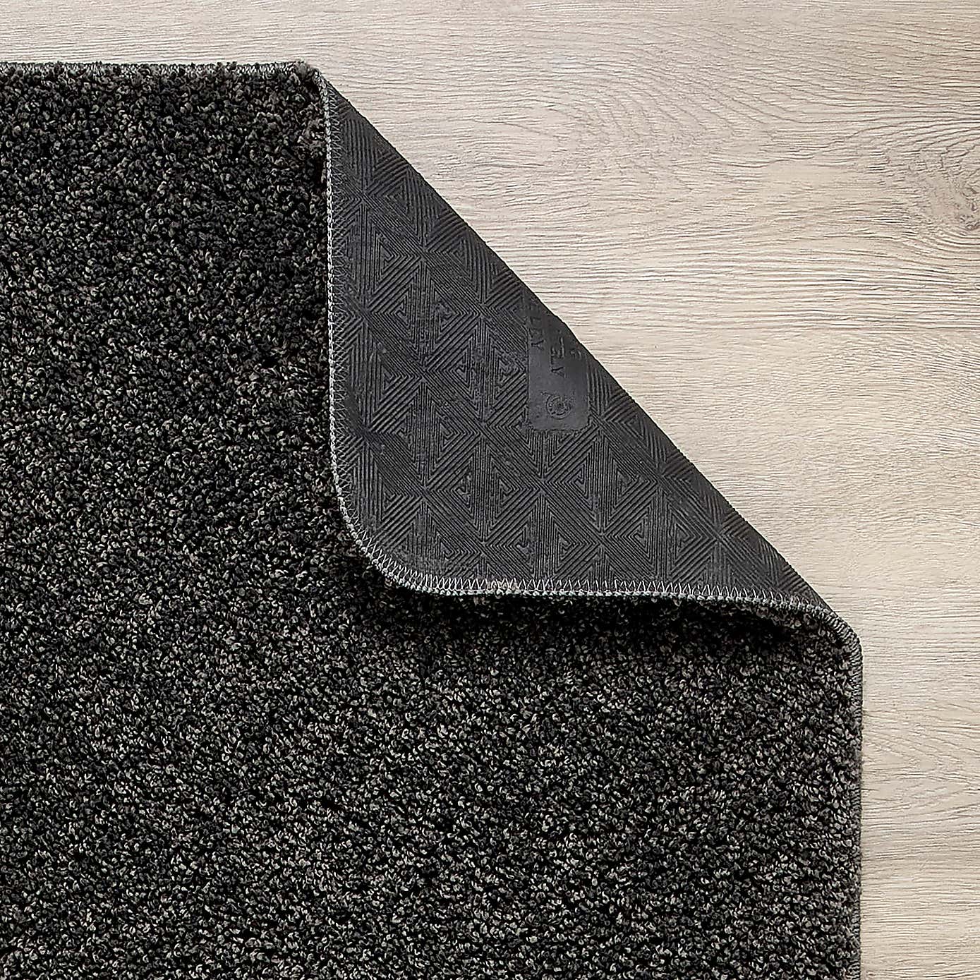 Marvel Shaggy Washable Runner